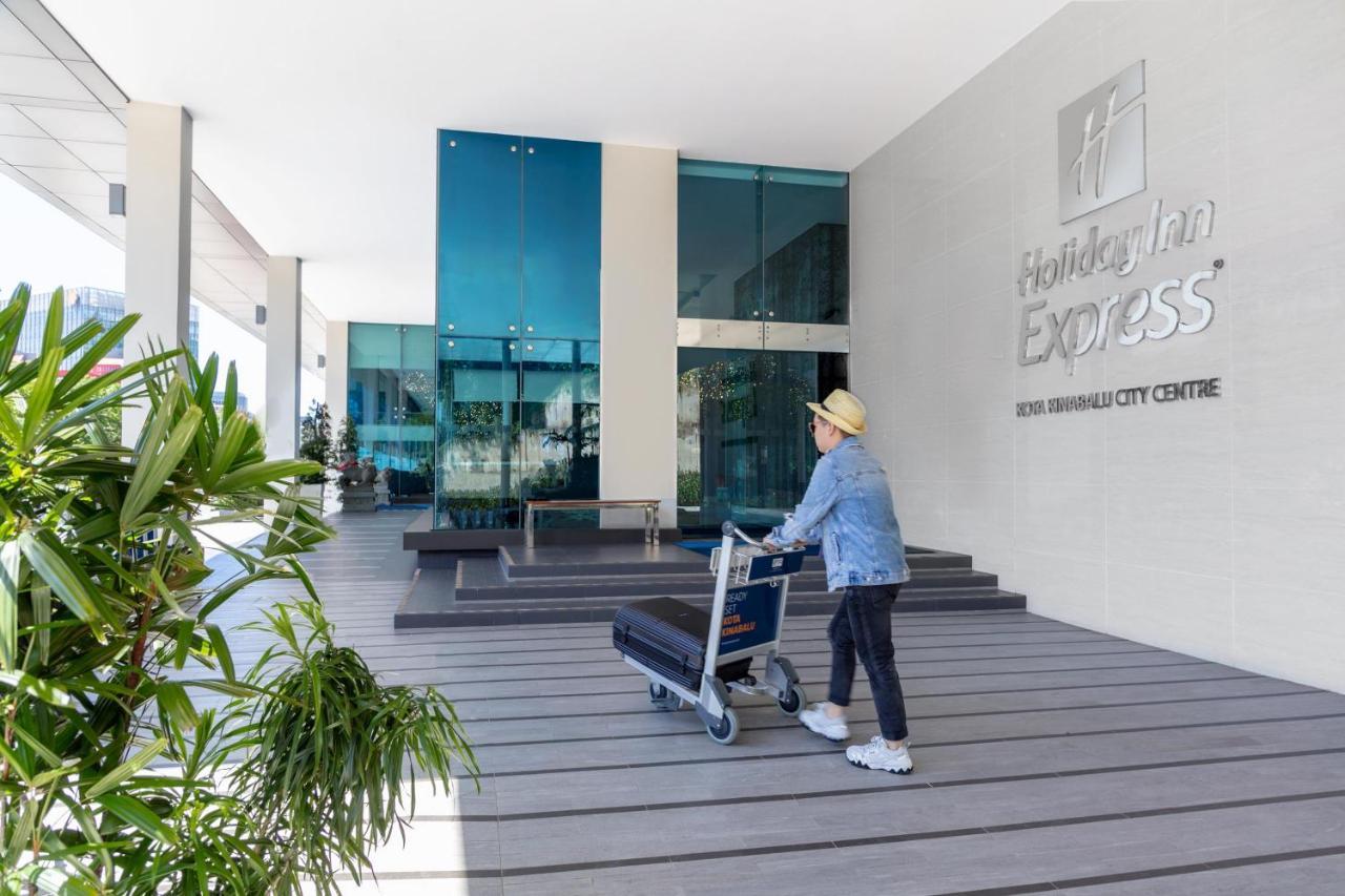 Holiday Inn Express Kota Kinabalu City Centre By Ihg Экстерьер фото