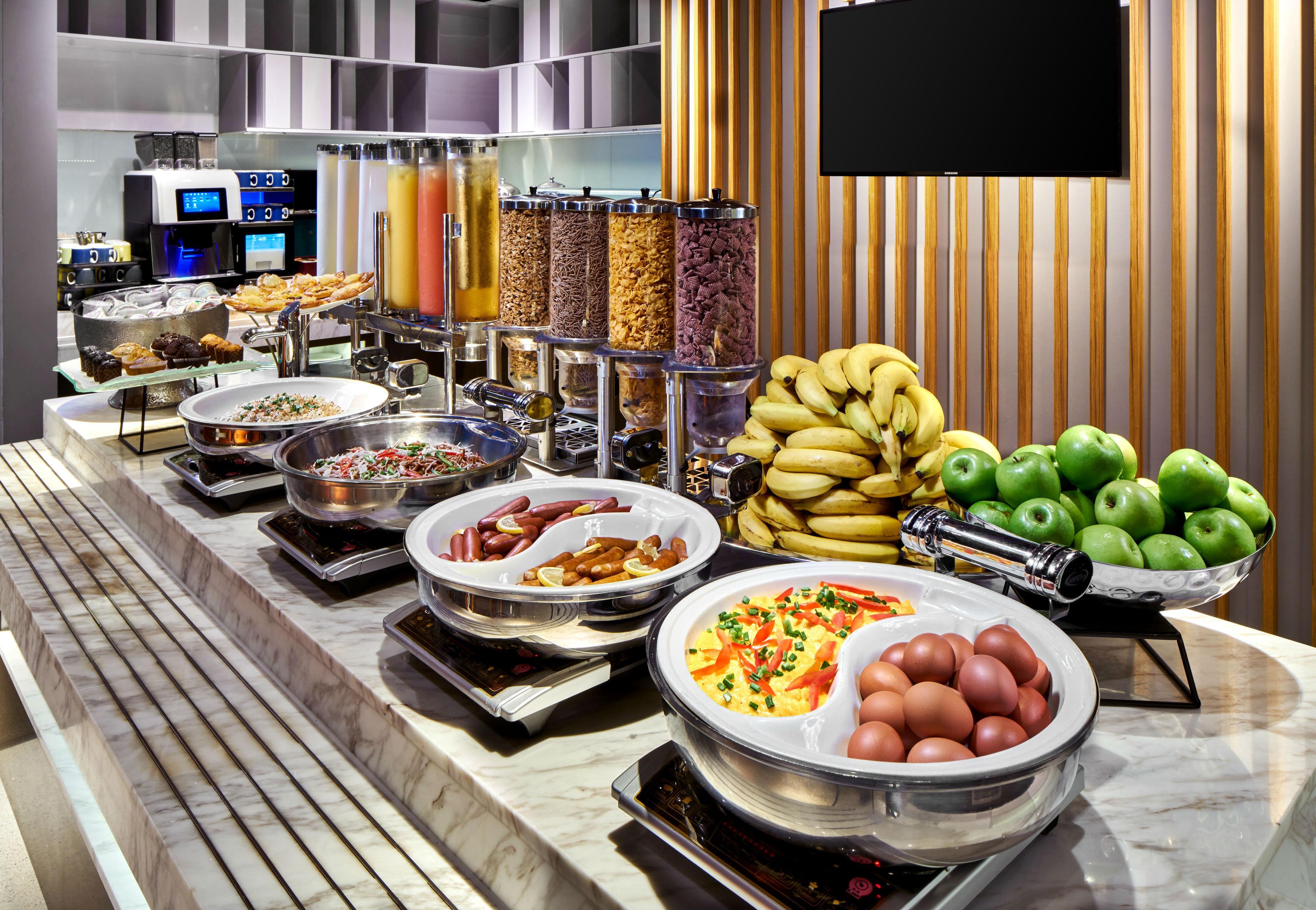 Holiday Inn Express Kota Kinabalu City Centre By Ihg Экстерьер фото