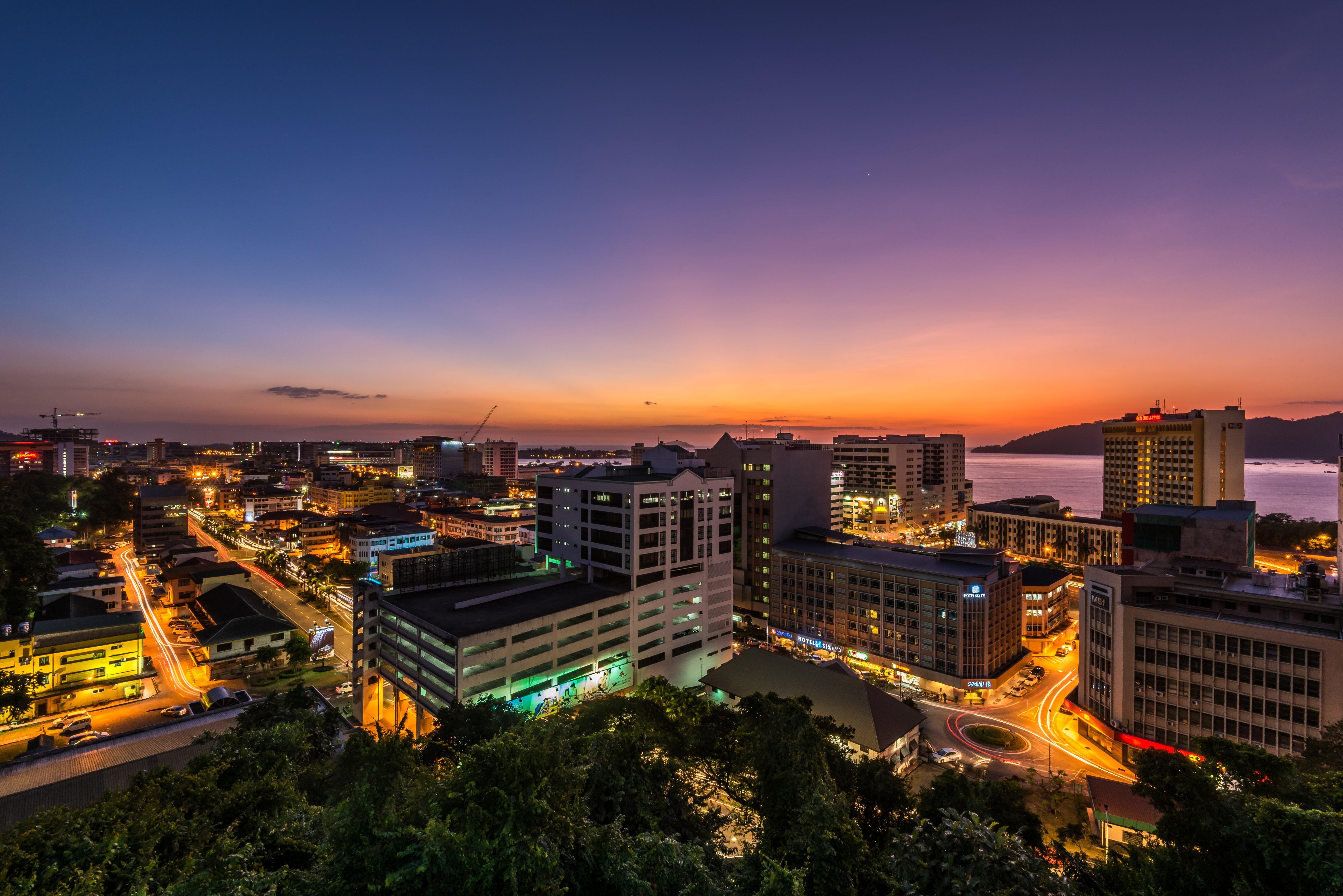 Holiday Inn Express Kota Kinabalu City Centre By Ihg Экстерьер фото
